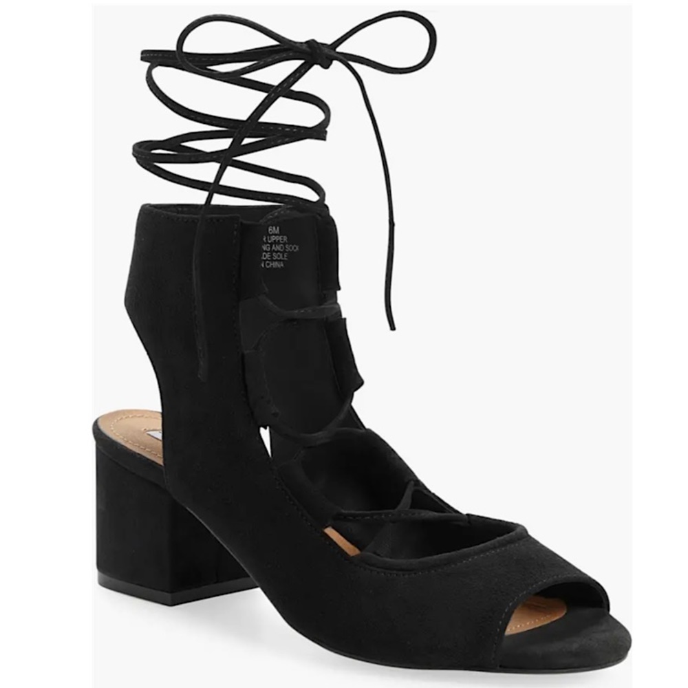 Steve Madden-Admire Block Heel Sandal  (Size:9B)